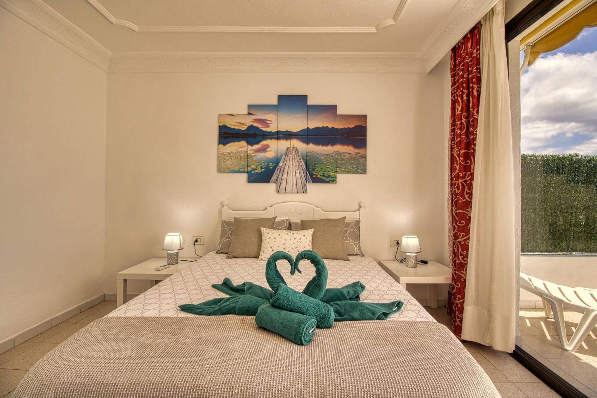 Ferienwohnung Penthouse Sea View Jacuzzy Terrace & Pool Playa Feñabe Exterior foto